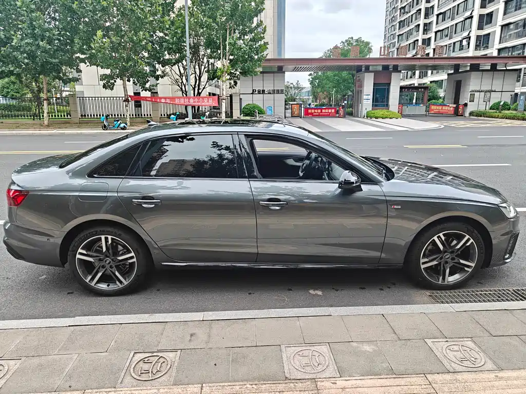 Audi A4L — миниатюра 10