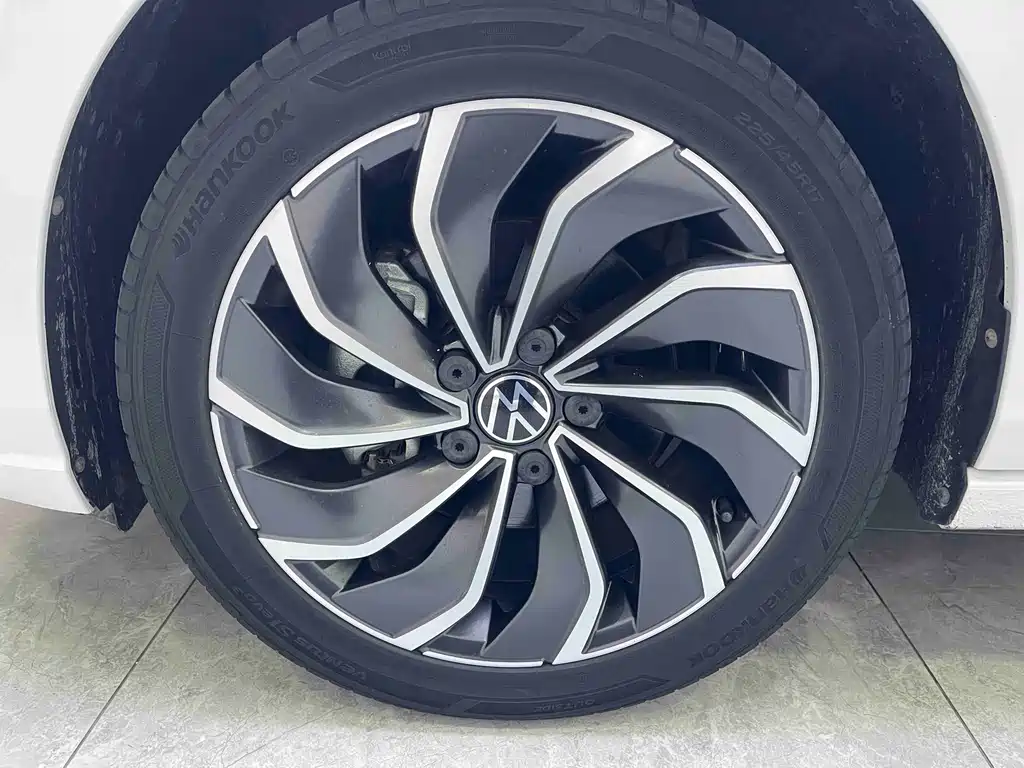 Volkswagen Golf — миниатюра 16