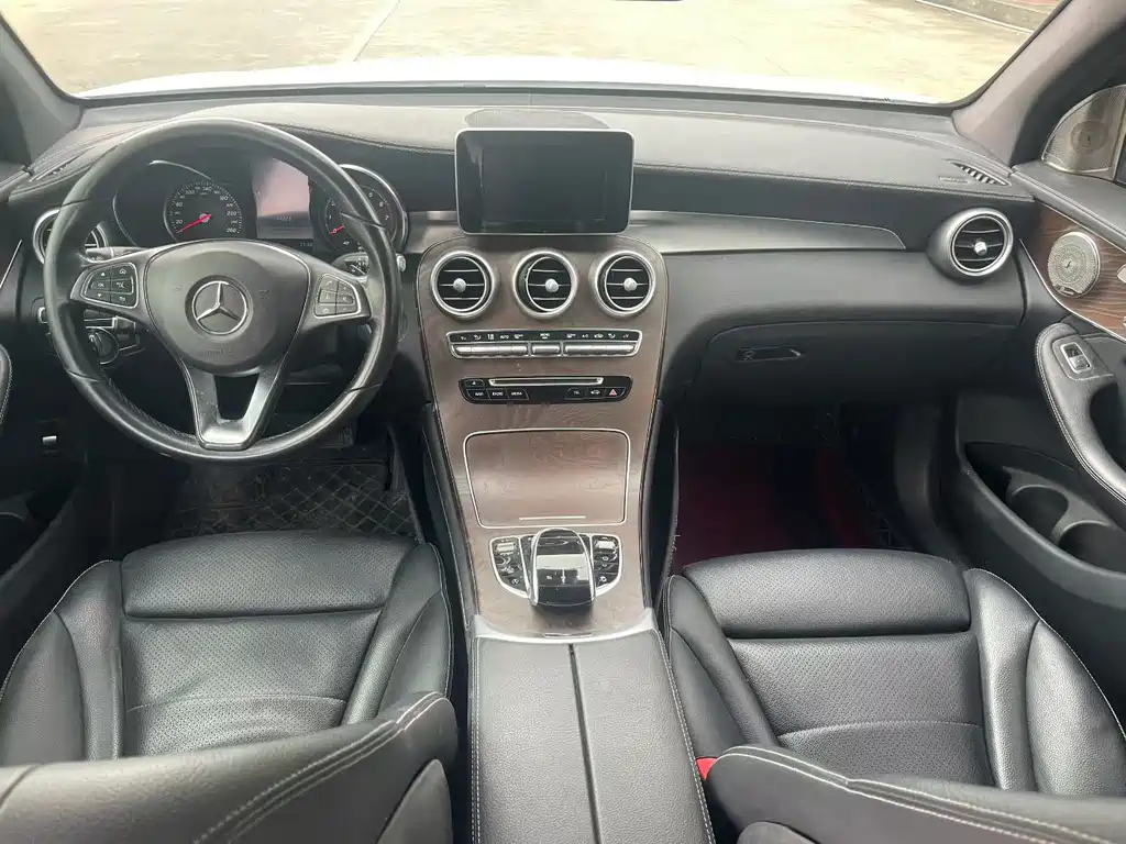 Mercedes-Benz GLC — миниатюра 4