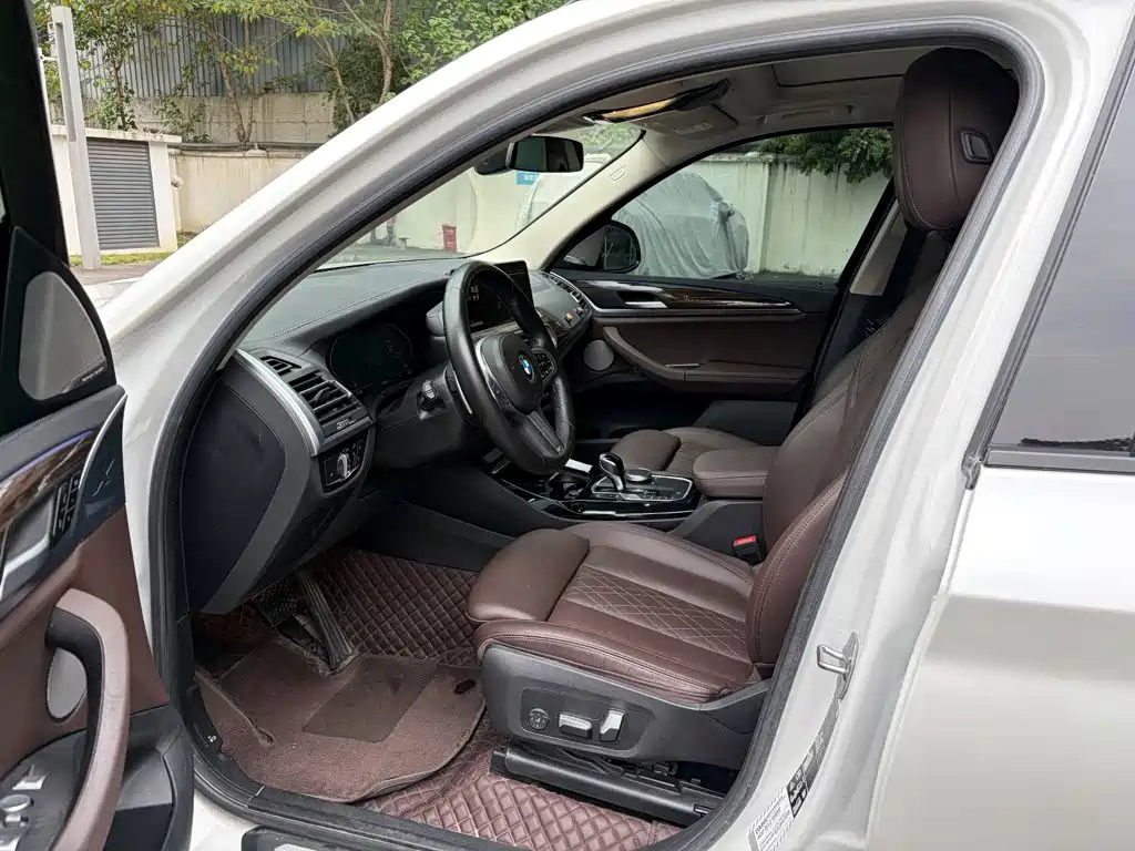 BMW X3 — миниатюра 6