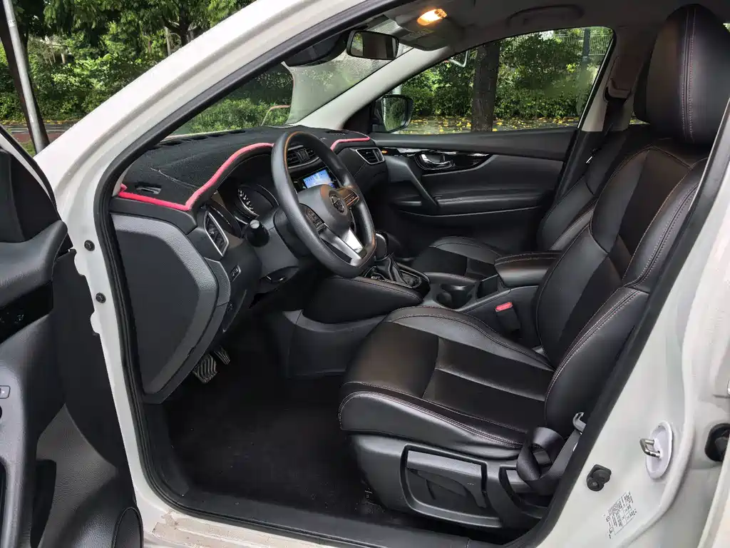 Nissan Qashqai — миниатюра 4