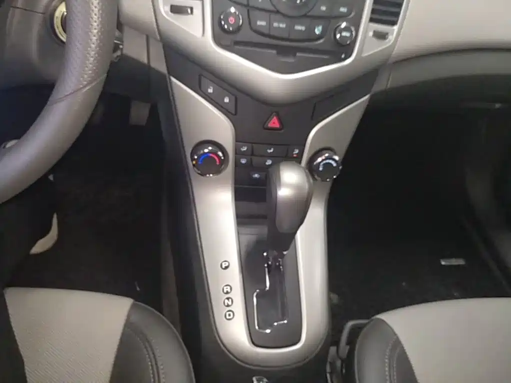 Chevrolet Cruze — миниатюра 14