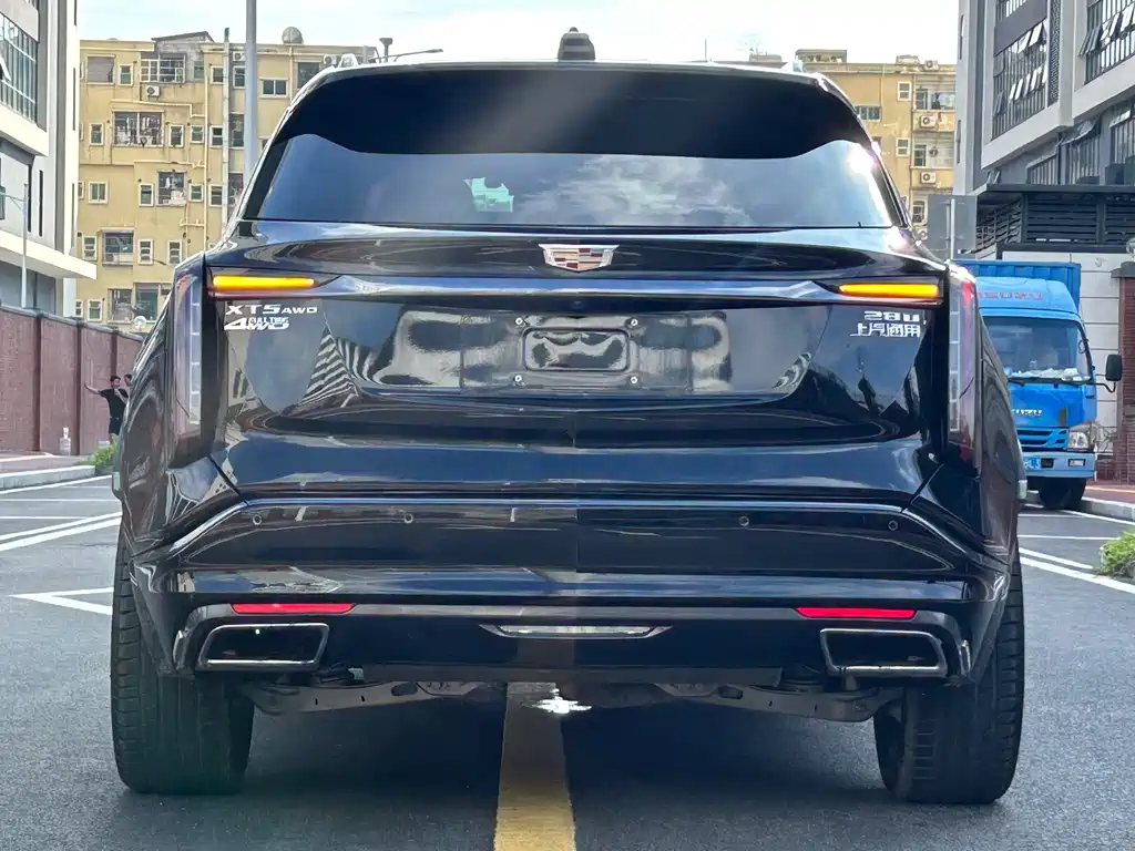 Cadillac XT5 — миниатюра 5