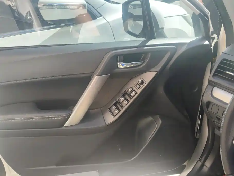 Subaru Forester — миниатюра 7
