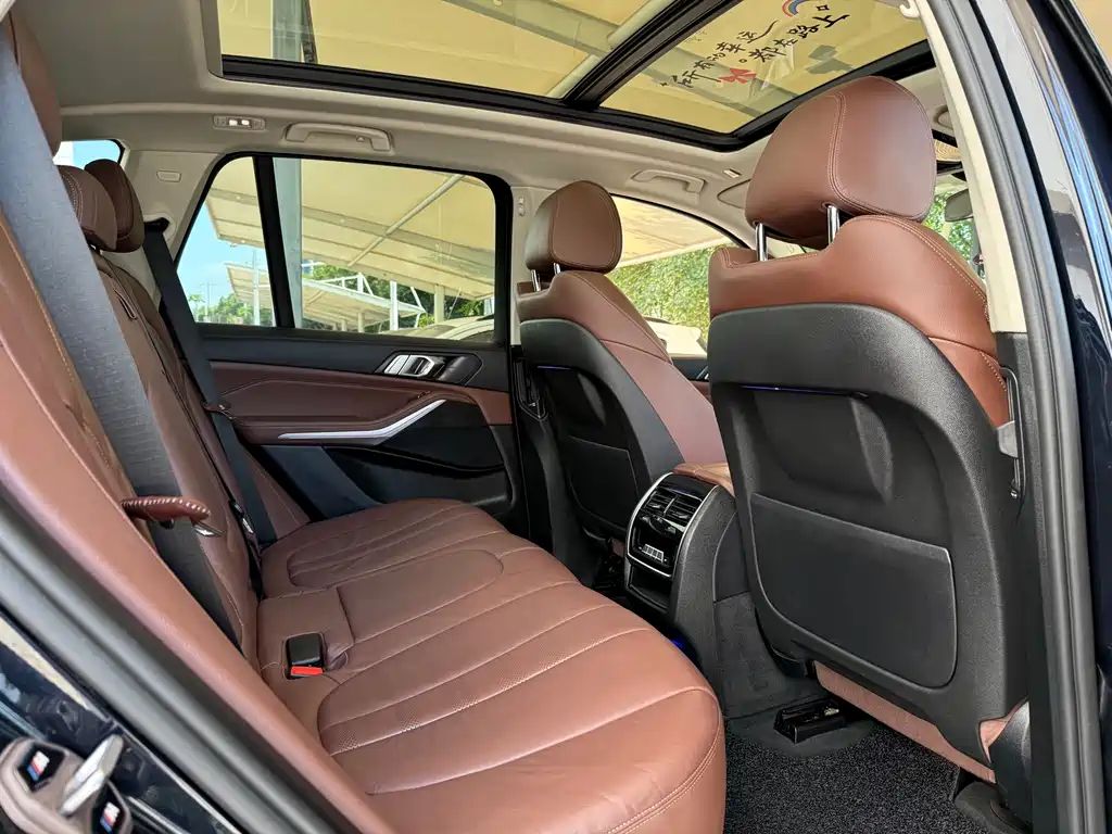 BMW X5 (Import) — миниатюра 11