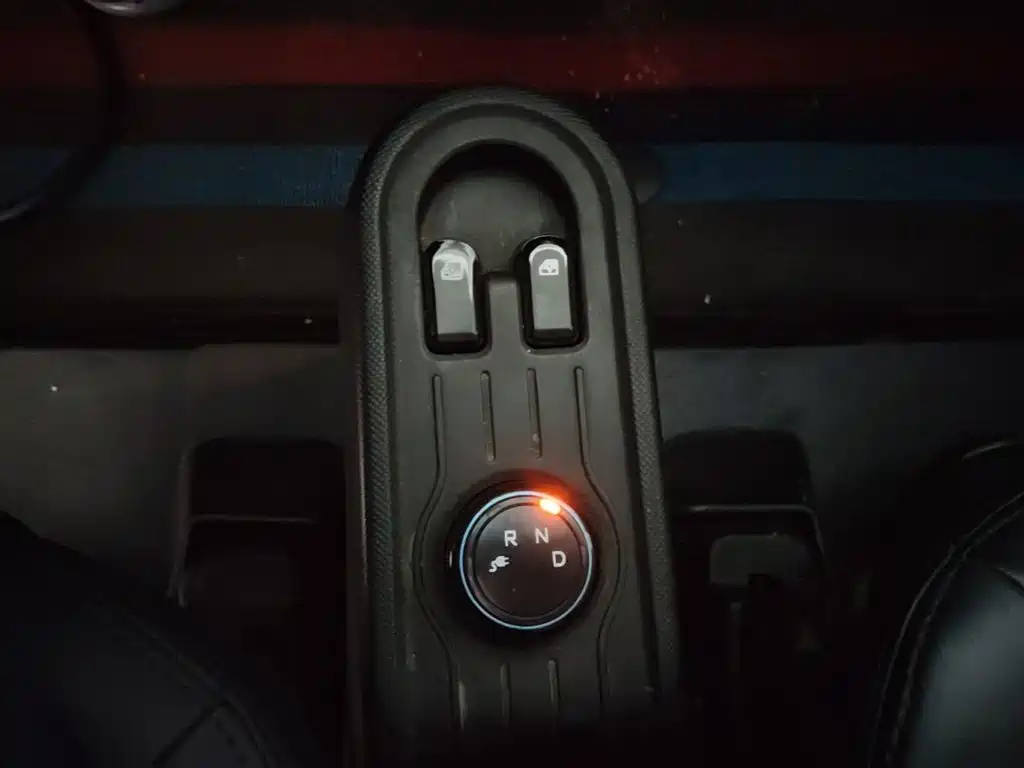 Wuling MINIEV — миниатюра 14