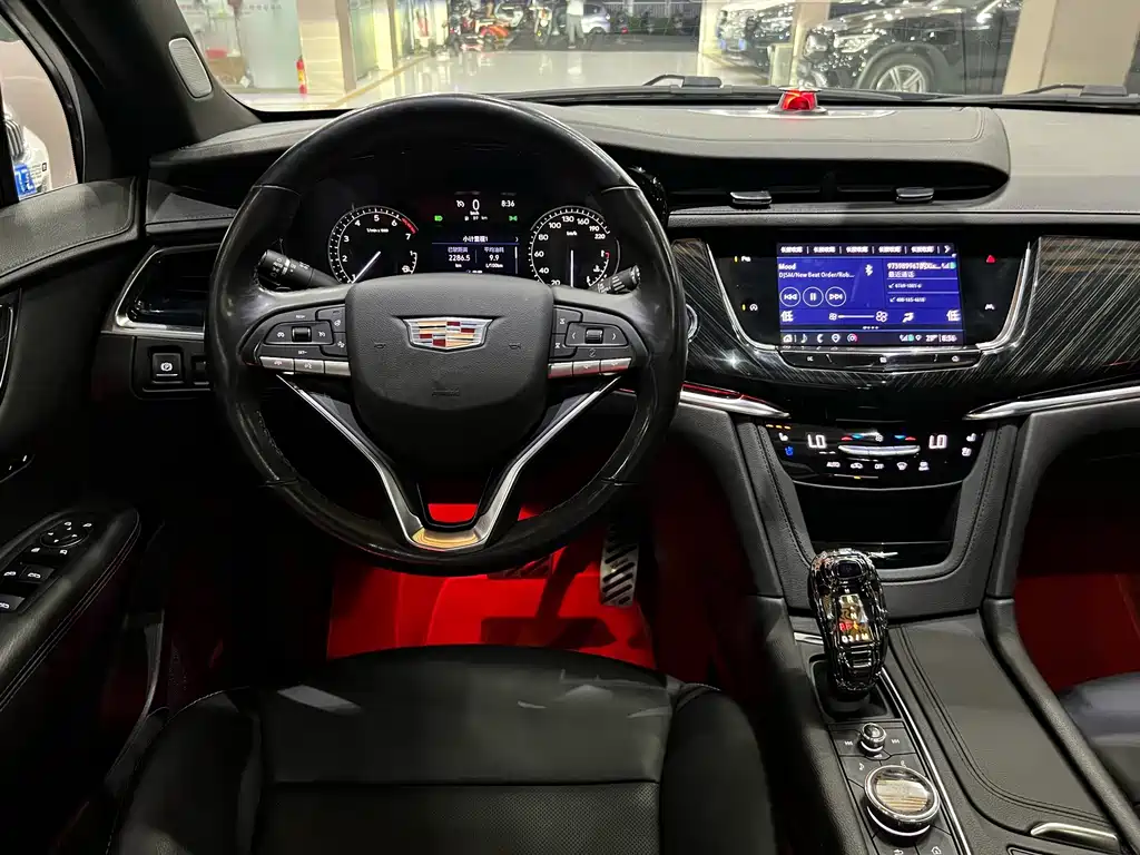 Cadillac XT6 — миниатюра 7