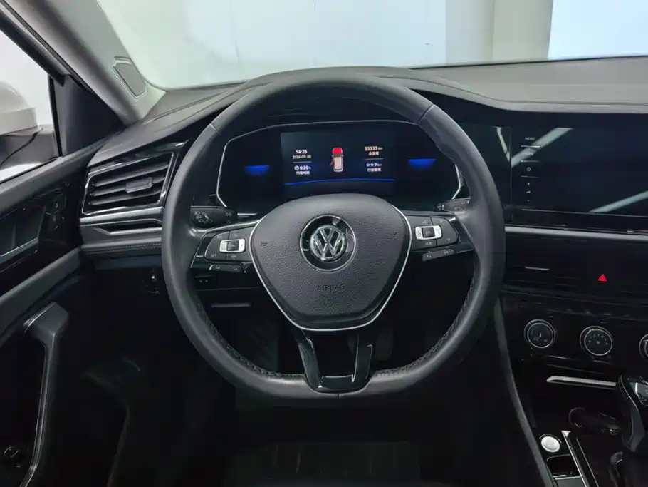 Volkswagen Sagitar — миниатюра 15