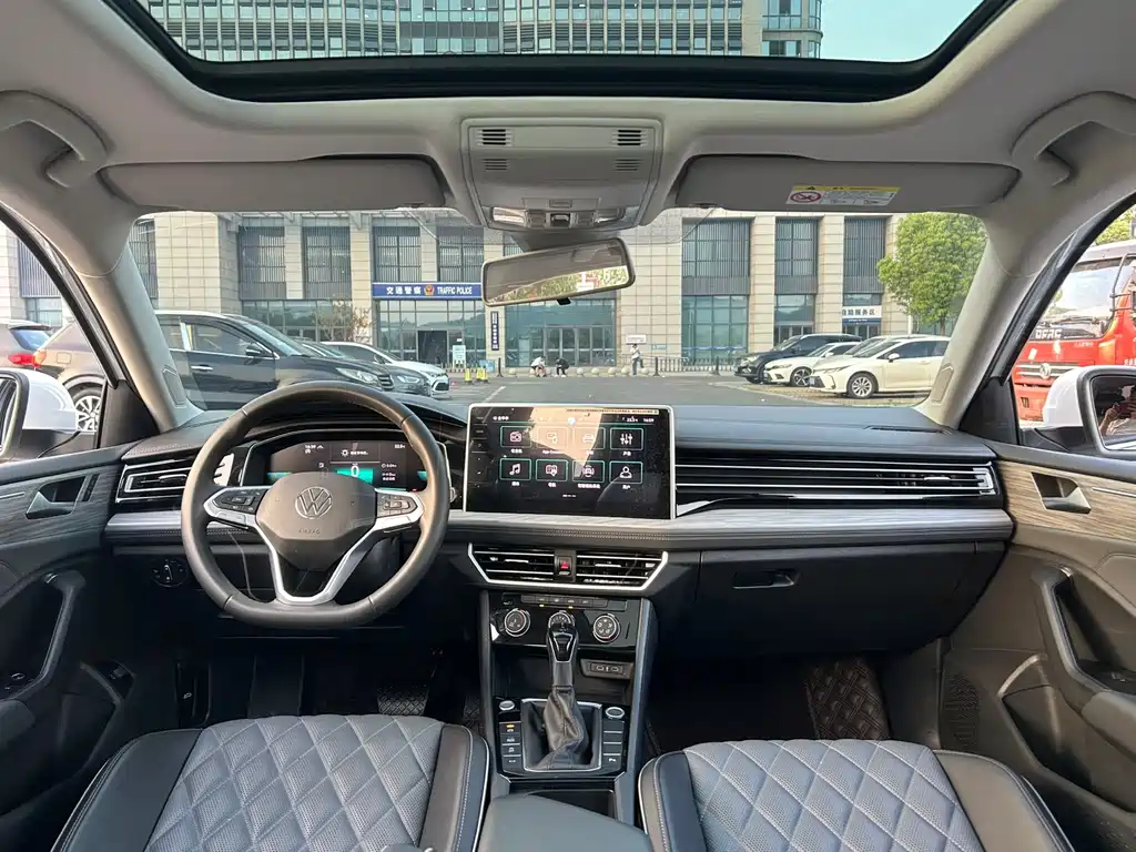 Volkswagen Sagitar — миниатюра 8