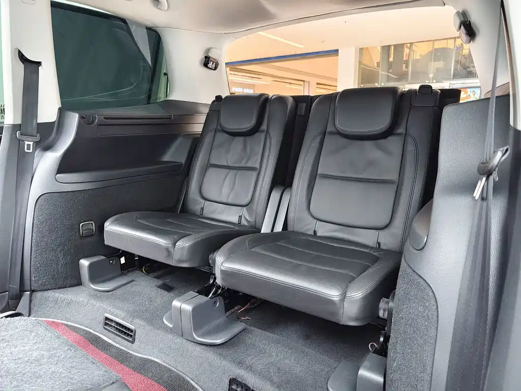 Volkswagen Sharan — миниатюра 18