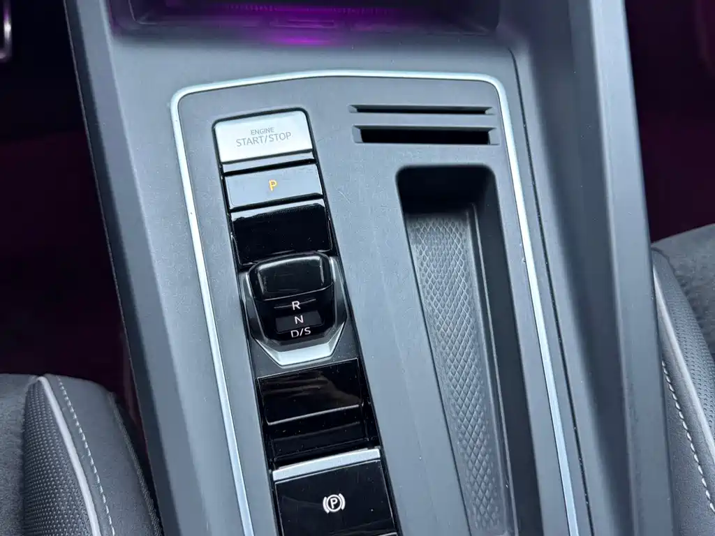 Volkswagen Golf — миниатюра 10
