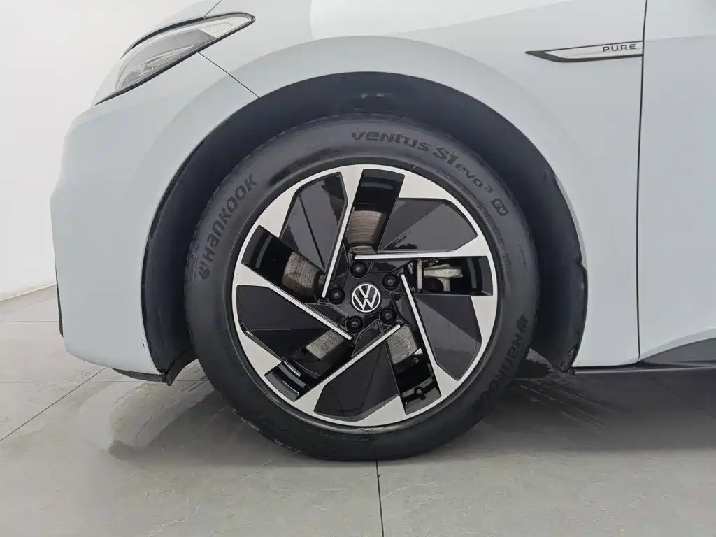 Volkswagen ID.3 — миниатюра 17