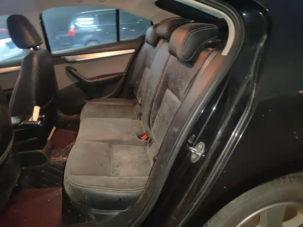 Skoda Octavia — миниатюра 18
