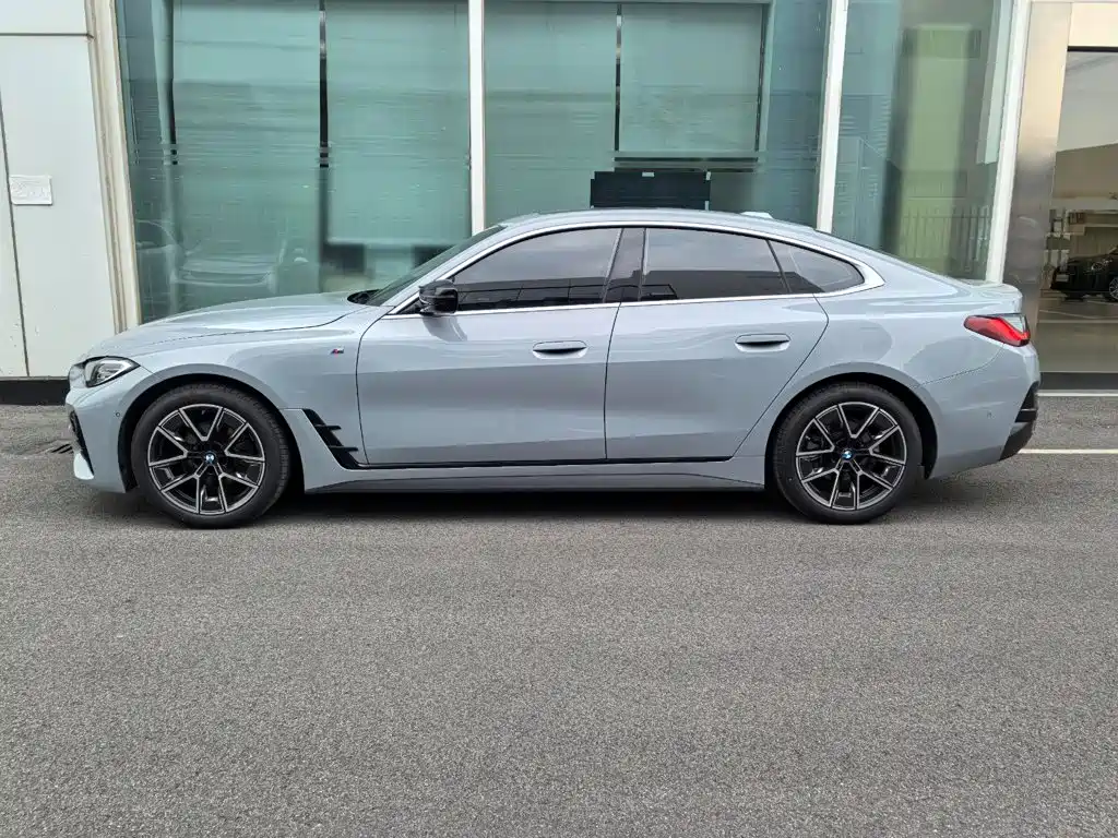 BMW 4 Series — миниатюра 3