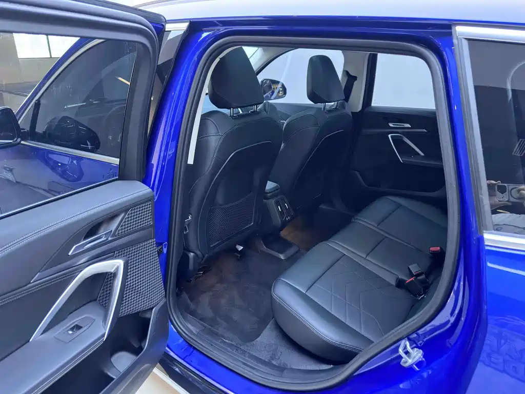 BMW X1 — миниатюра 14