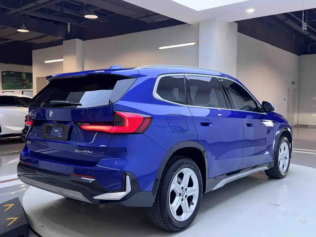 BMW X1 — миниатюра 5