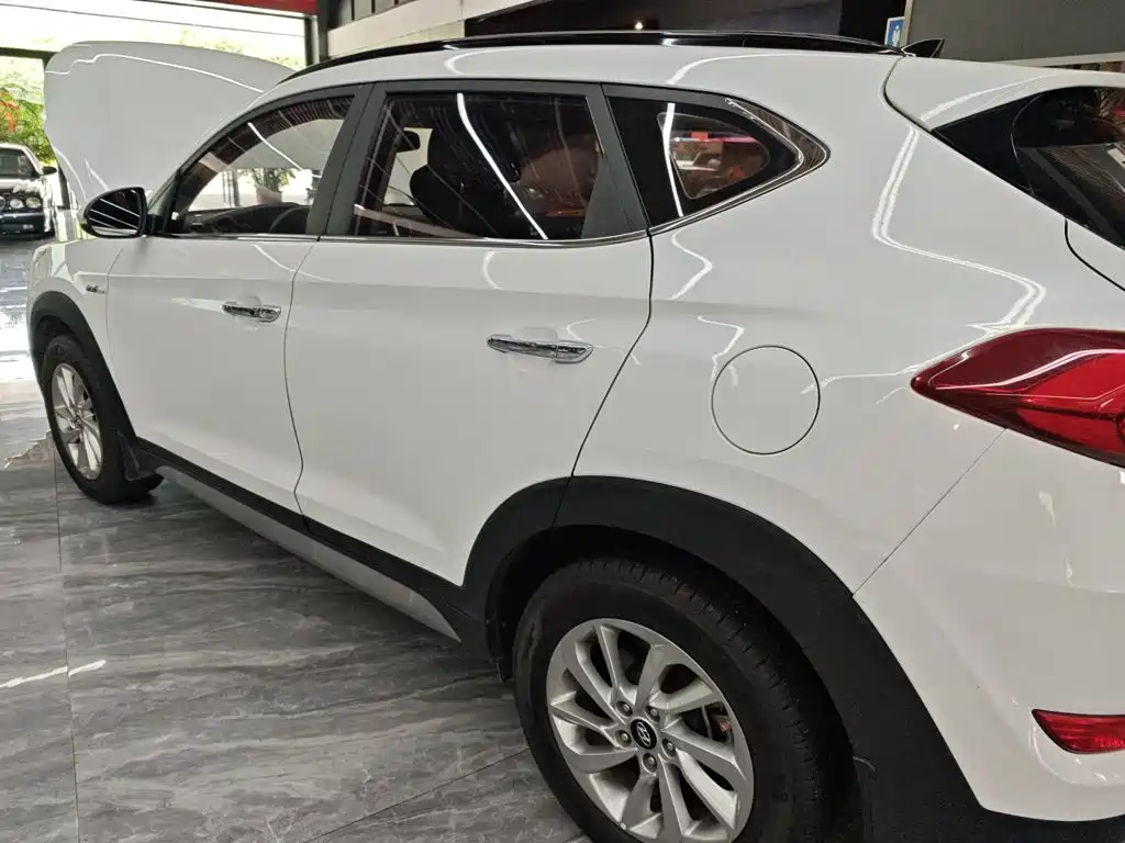 Hyundai Tucson 2018 1.6T DCT 15