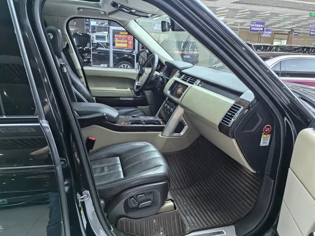 Land Rover Range Rover — миниатюра 6