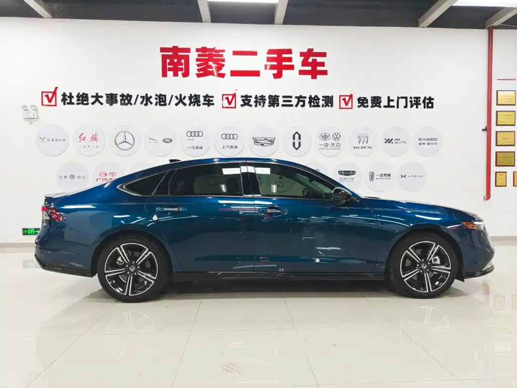 Honda Accord New Energy — миниатюра 6
