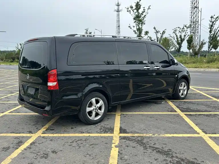 Mercedes-Benz Vito 2016 2.0T Elite