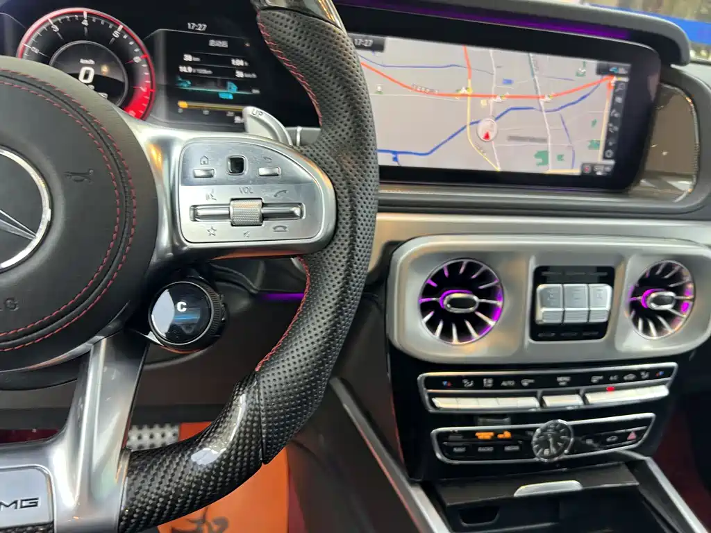 Mercedes-Benz G-Class — миниатюра 7