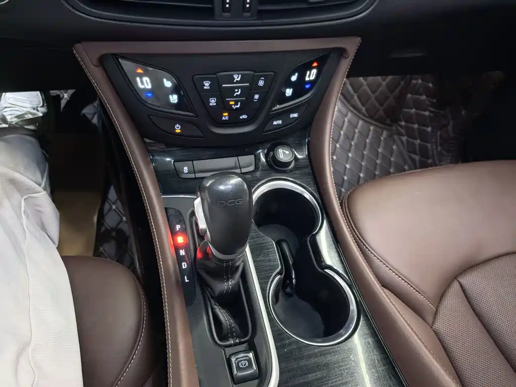 Buick Envision Plus — фотографии объявления, Фото 13
