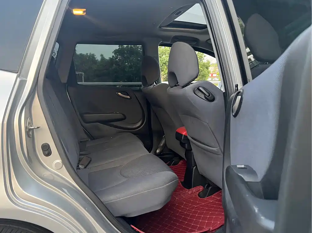 Honda Fit — миниатюра 22