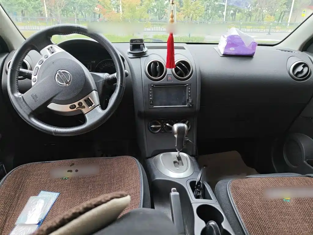 Nissan Qashqai — миниатюра 10