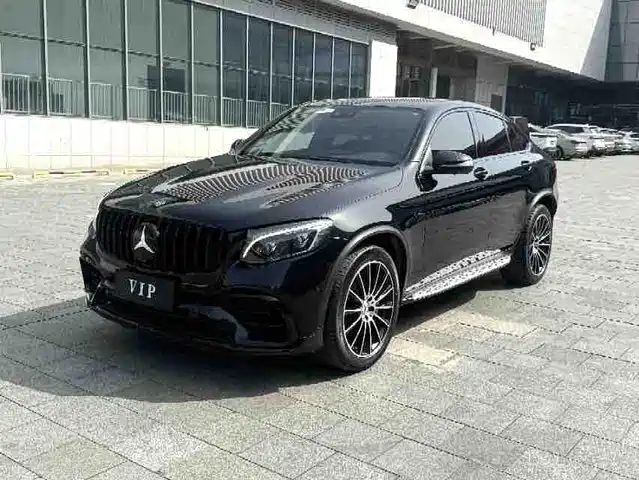 2019 Mercedes-Benz AMG GLC