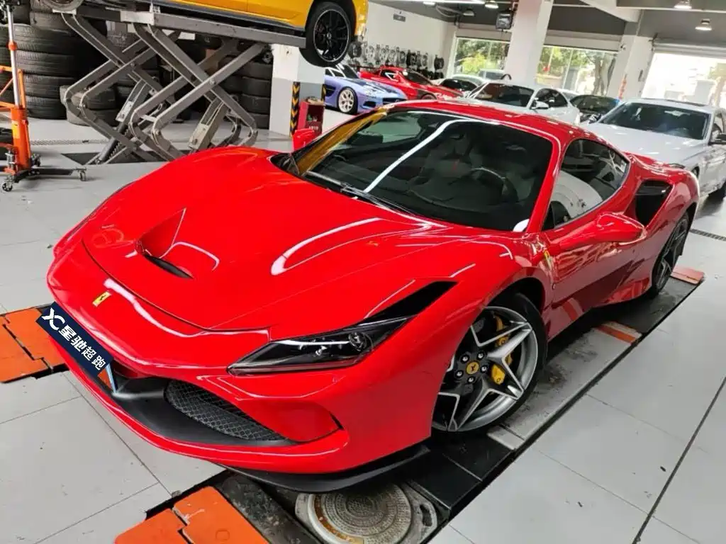 2021 Ferrari F8 Tributo - zdjęcie 1 z 12