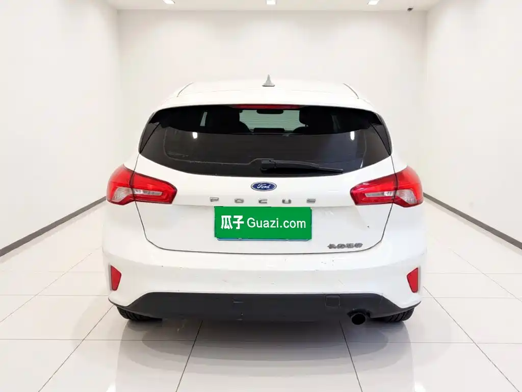 Ford Focus — миниатюра 5