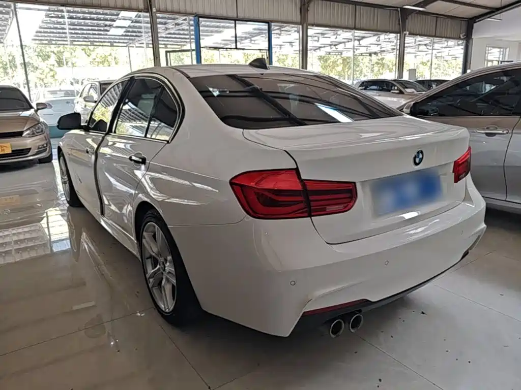 BMW 3 Series — миниатюра 5
