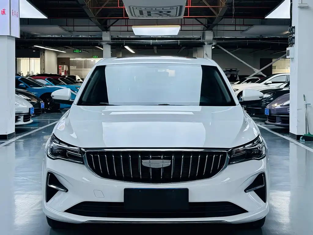Geely Emgrand — миниатюра 2