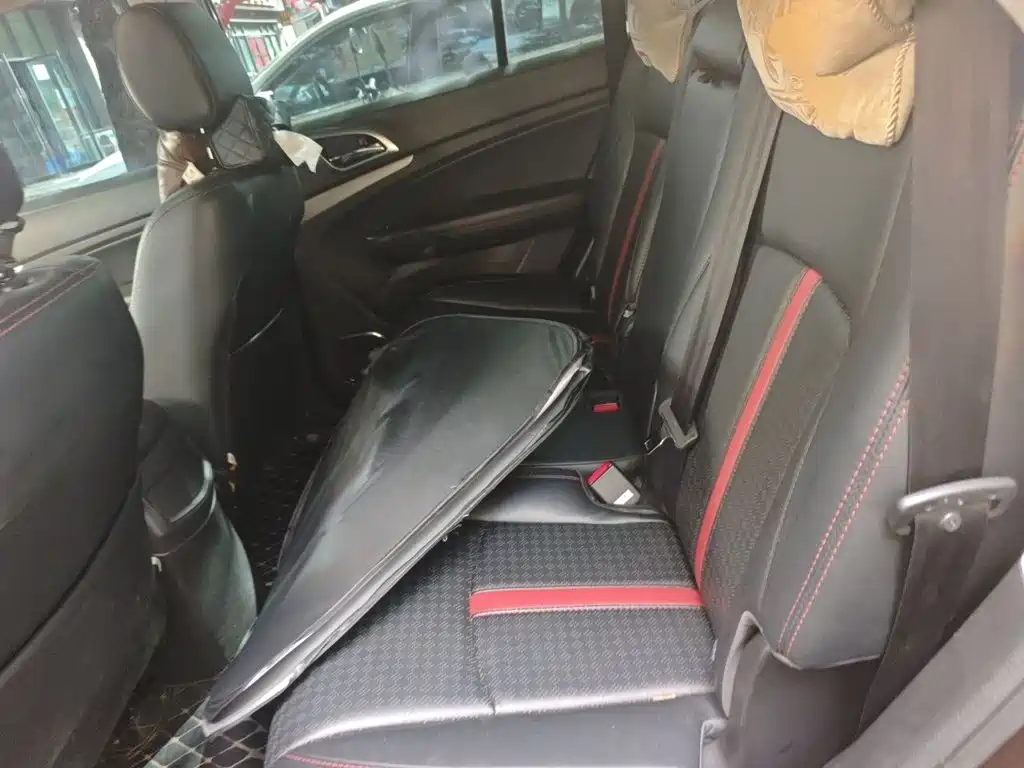 BYD S7 — миниатюра 13