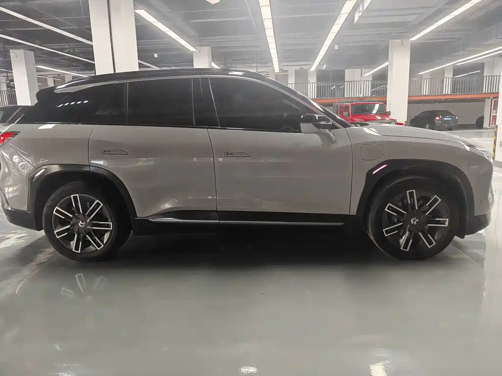 NIO ES6 — миниатюра 4