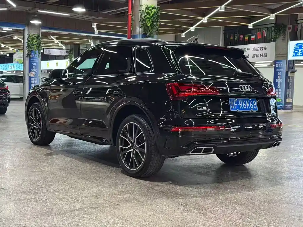 Audi Q5L — миниатюра 10
