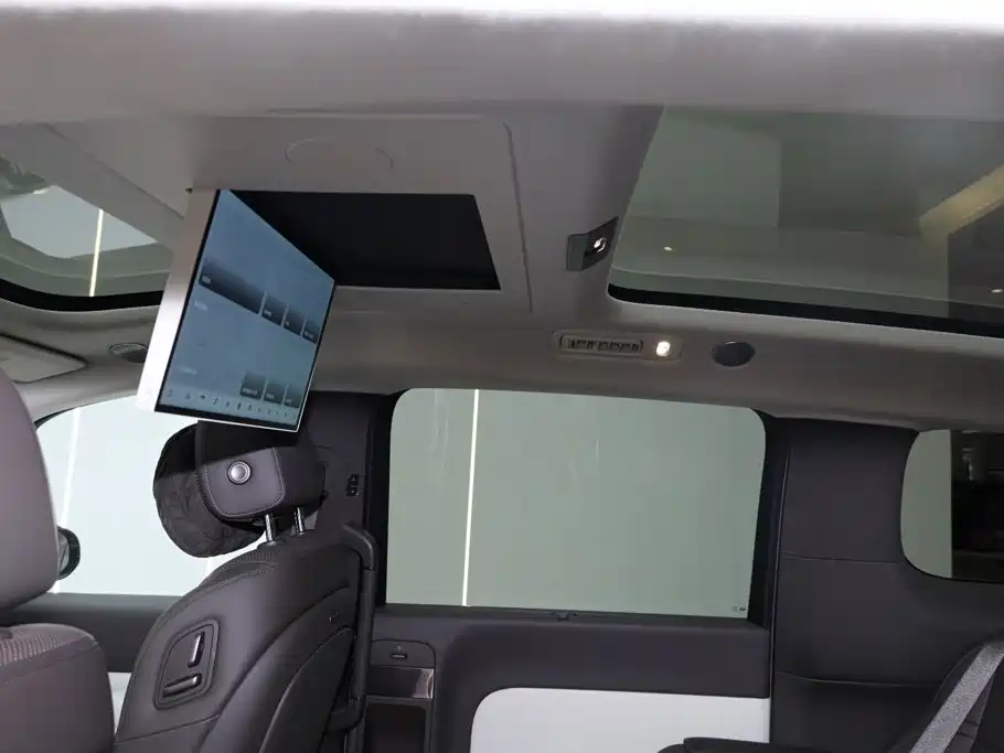 Li Auto Li MEGA — миниатюра 24