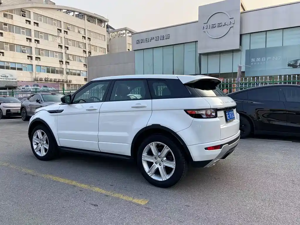 Land Rover Range Rover Evoque 2015 2.0T