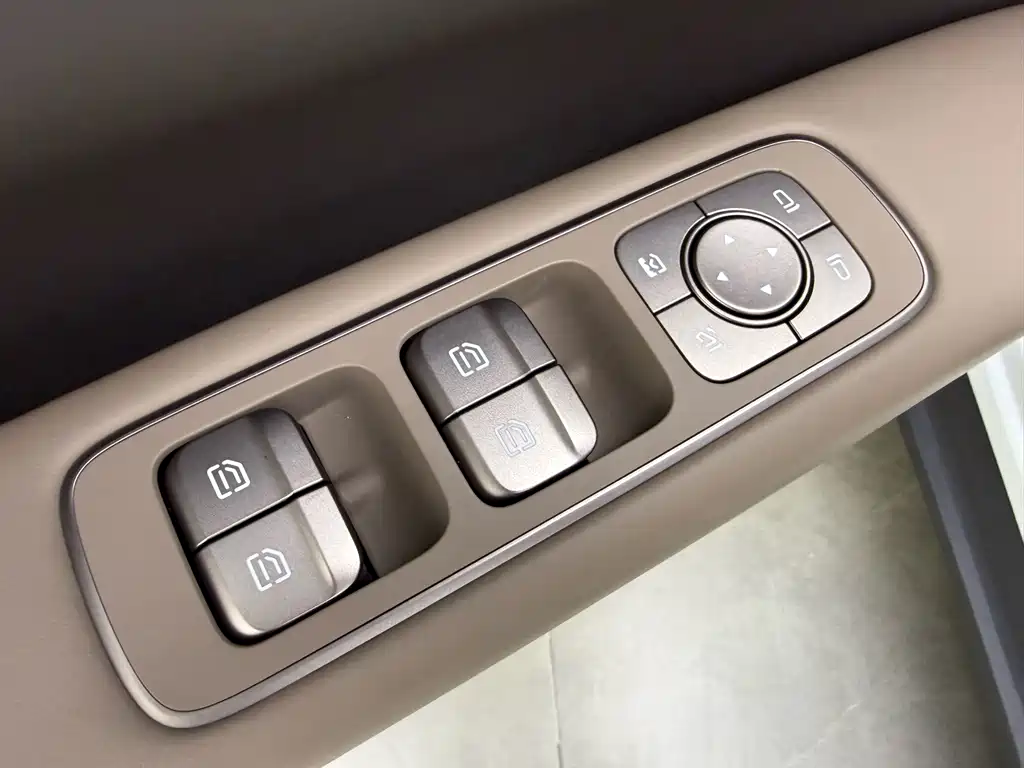 Li Auto Li i6 — миниатюра 27