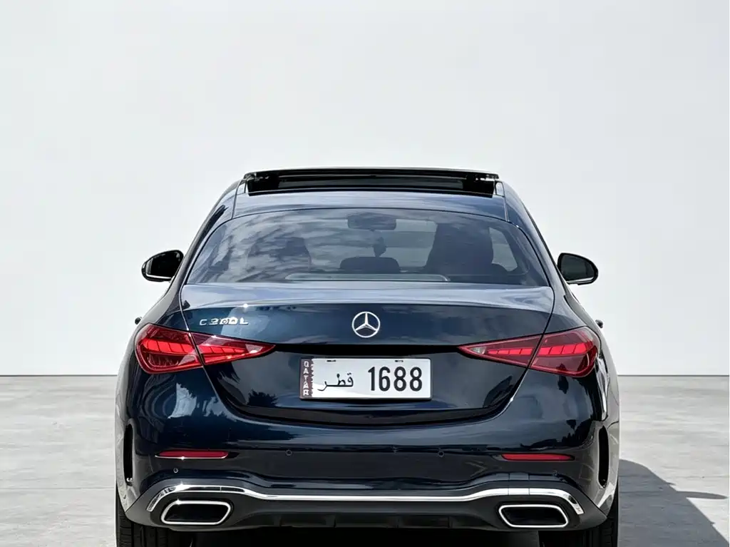 Mercedes-Benz C-Class — миниатюра 6