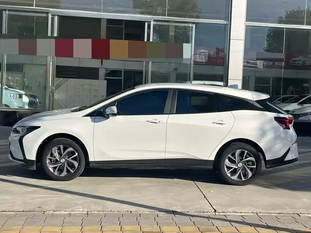 Buick Velite 6 — миниатюра 8