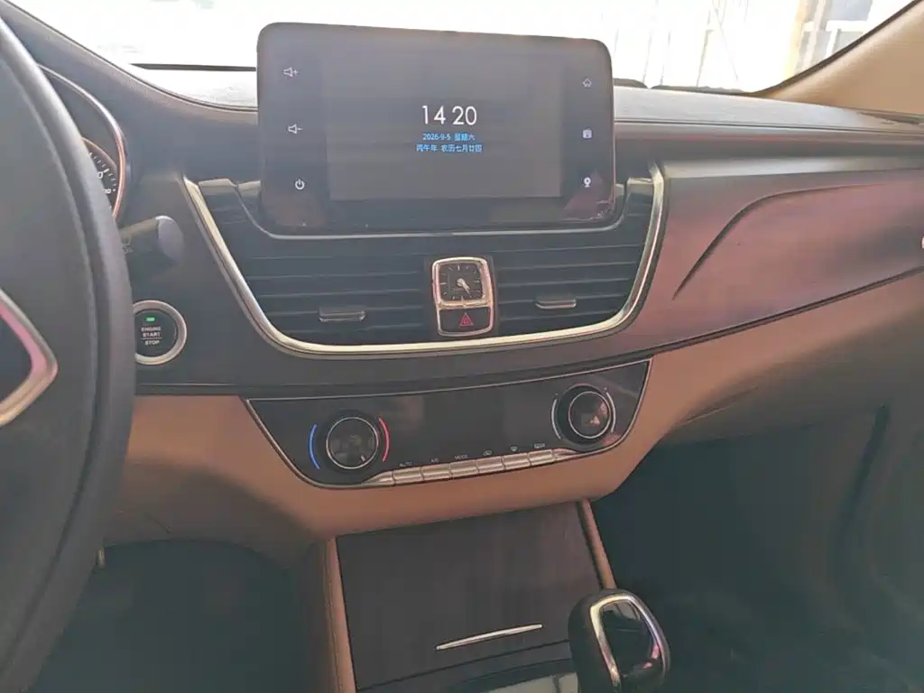 Baojun 730 — миниатюра 13