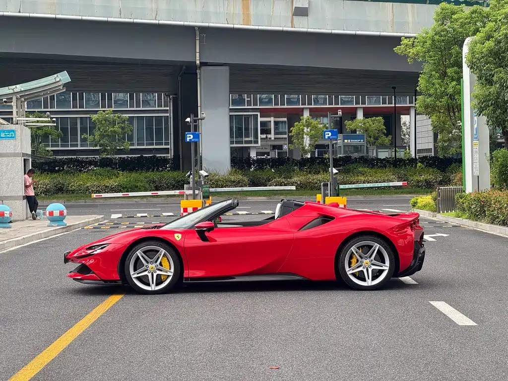 Ferrari SF90 — миниатюра 13