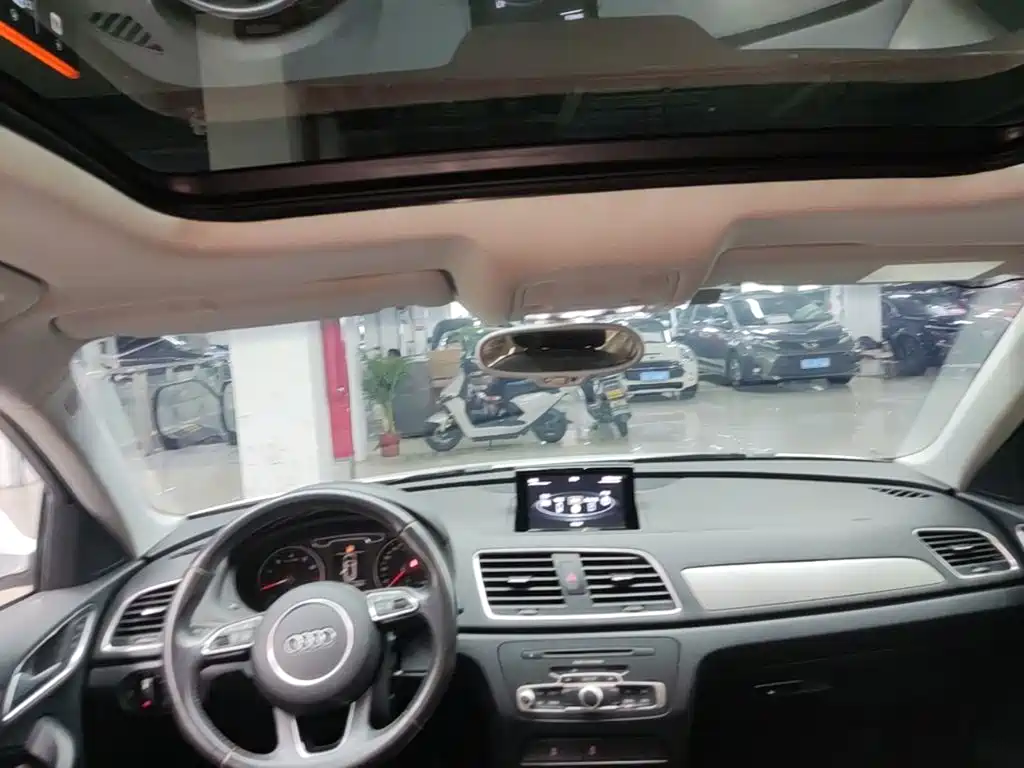 Audi Q3 — миниатюра 18