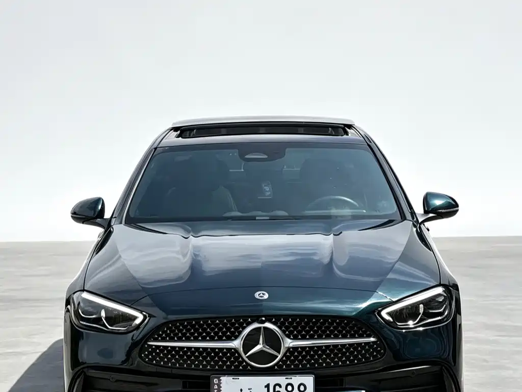 Mercedes-Benz C-Class — миниатюра 2
