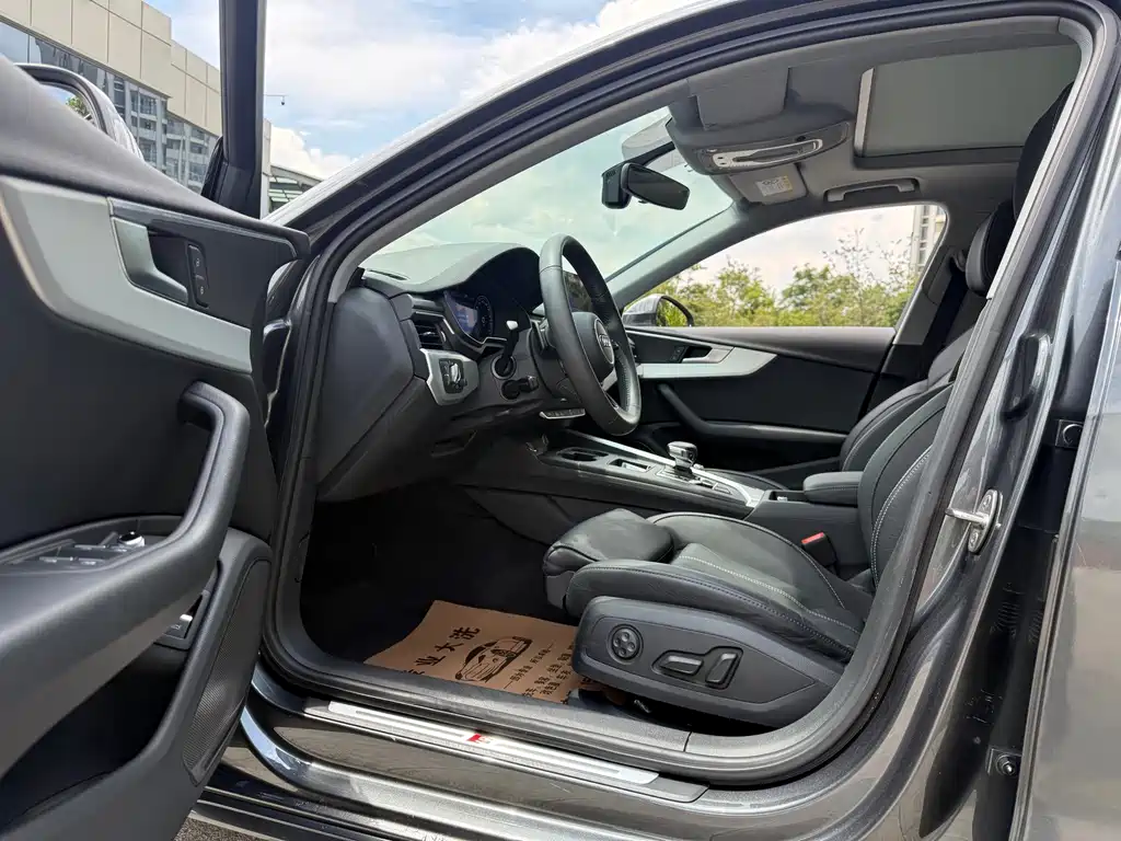 Audi A4L — миниатюра 4