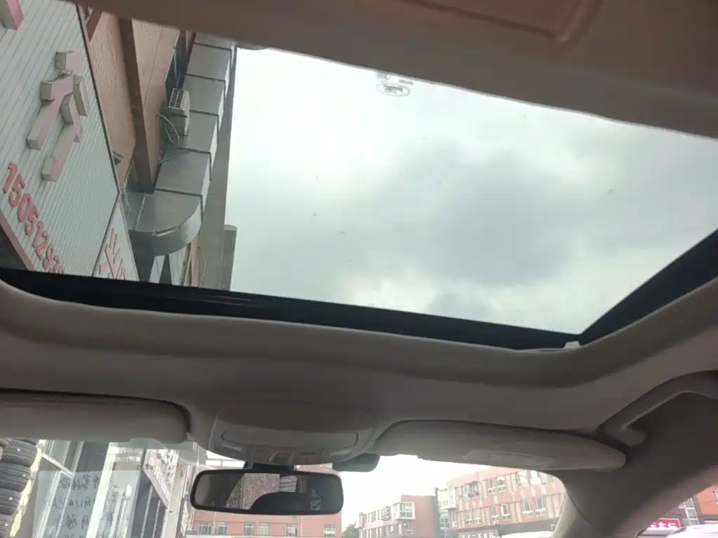 Ford Mondeo — миниатюра 18