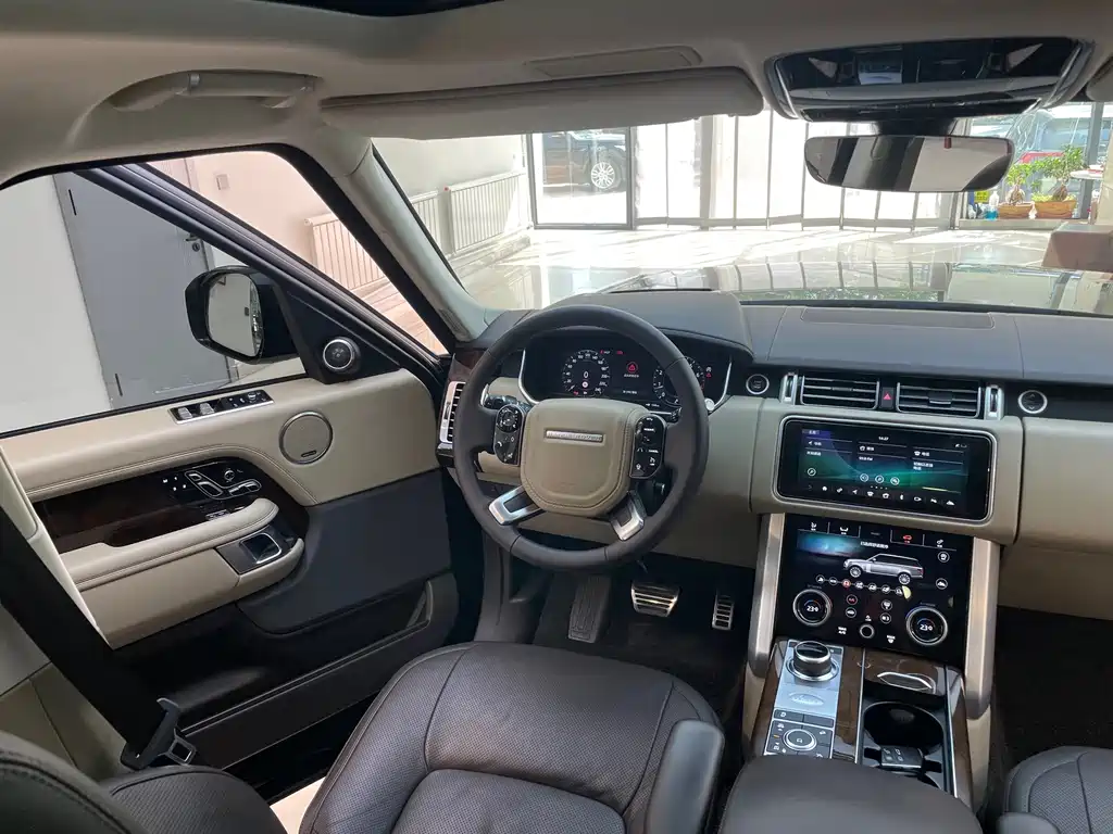 Land Rover Range Rover — миниатюра 18