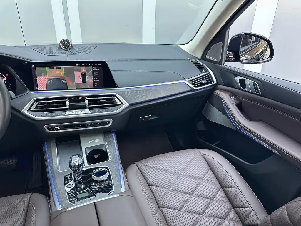 BMW X5 — миниатюра 8