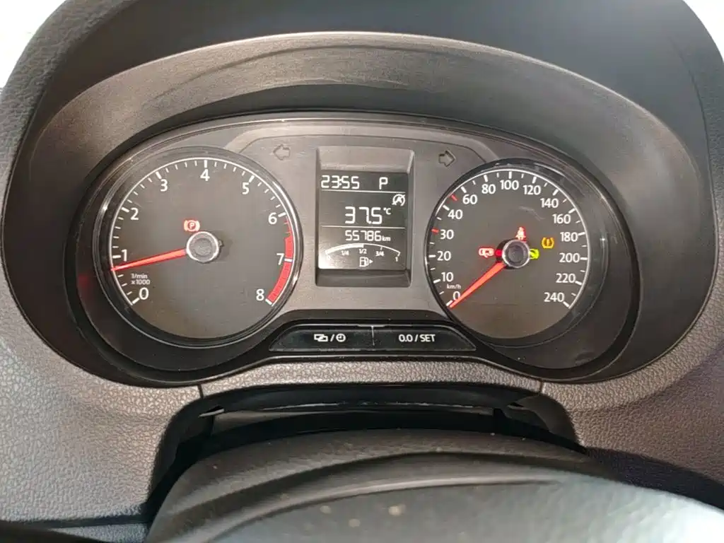 Volkswagen Polo — миниатюра 12